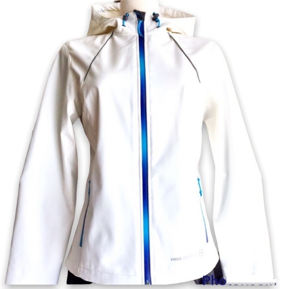 Free Country Jackets & Blazers - Free Country Jacket Hooded Zip-Up White S
